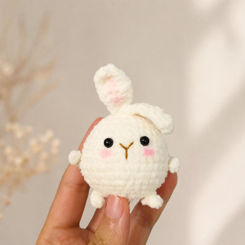 Crochet Bunny Keychain – Handmade Plush Rabbit Bag Charm, Kawaii Gift