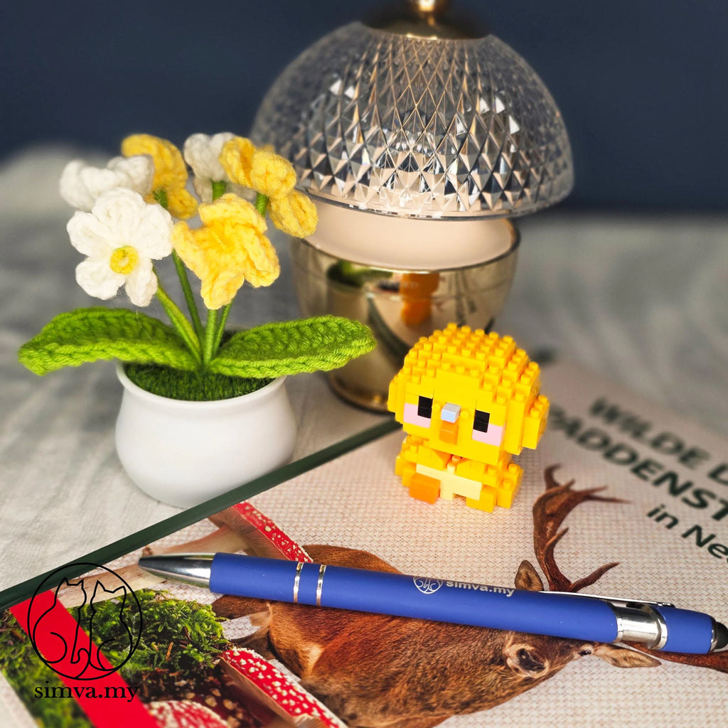 Mini Crochet Flower Pot, Handmade Forever Flowers, Cute Desk Decor , No Water Plant,Housewarming Office Gift