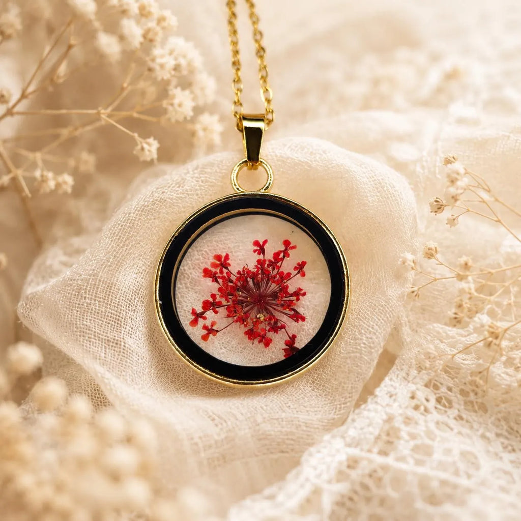 Real Pressed Flower Resin Necklace, Handmade Botanical Pendant, Gold Floral Jewelry Gift for Her
