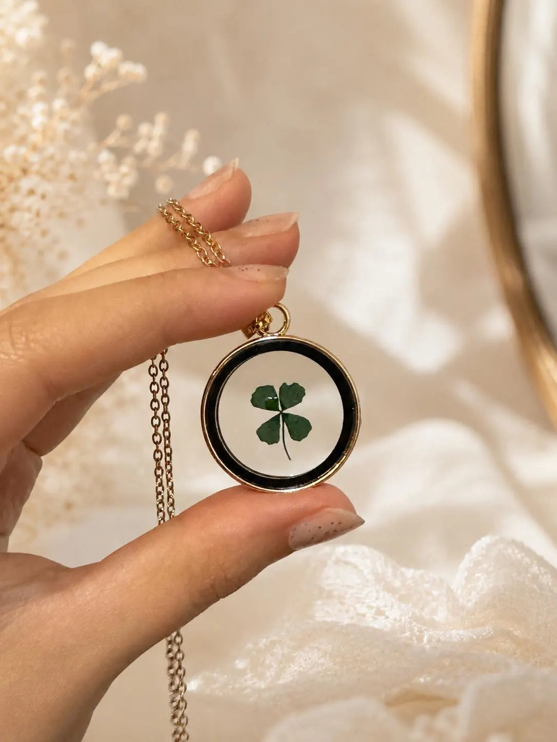 Real Pressed Flower Resin Necklace, Handmade Botanical Pendant, Clover or Zinnia Jewelry, Gift for Her