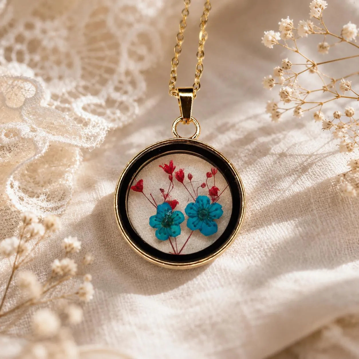 Real Pressed Flower Resin Necklace, Handmade Botanical Pendant, Gold Floral Jewelry Gift for Her